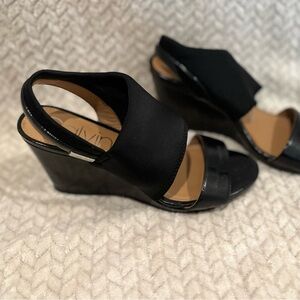Black Calvin Klein wedges. Size 6.5 W like new